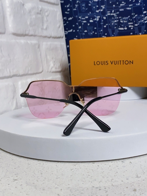 ルイヴィトンサングラス側面デザイン